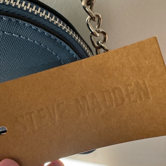 💥Steve Madden Dome Crossbody - Picture 6 of 9
